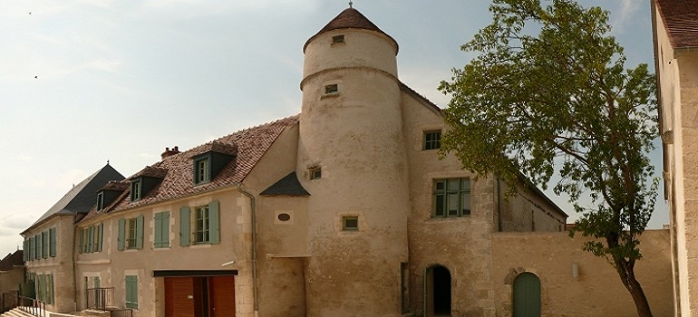 Discover the Pouilly Fumé tower